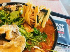 -肥汁米蘭香港米线(定西路店)