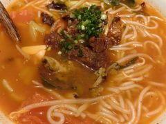 -粉八·云南米线·建水烧烤(常熟路店)