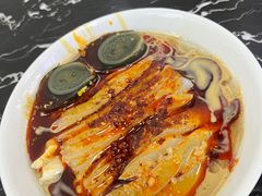 -何老二卤汁凉粉