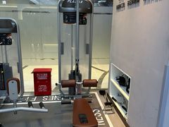 -VLines耀能运动24小时·月付制健身(京广桥店)