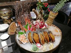 -半岛翡丽海鲜自助餐厅(观风亭店)