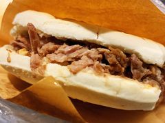 腊牛肉夹馍-清真盛志望麻酱酿皮·非遗老字号
