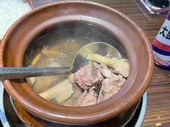 -民间瓦缸煨汤館(嵩山路店)