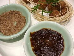 金牌干炸丸子-京味斋·北京烤鸭(北京南站洋桥店)