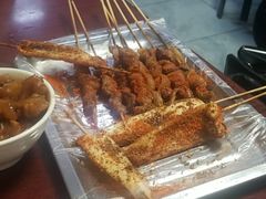 -老红桥炸灌肠牛肚锅烧烤(定福庄店)