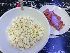 -何老二卤汁凉粉