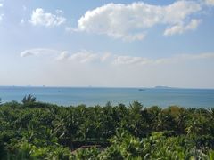 -三亚湾海居铂尔曼度假酒店