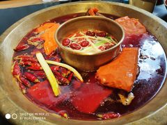 -王婆乔鲜鱼自助火锅(蜀汉路店)