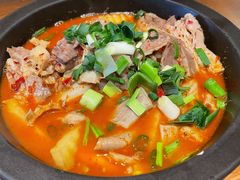 香辣火瓢牛杂火锅-云海肴·汽锅鸡·云南菜(天山百盛优客店)