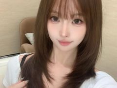 -M Stand(深圳龙岗万科广场店)