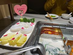 -海底捞火锅(亲贤北街店)