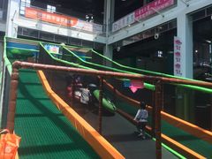 -蒙特利亲子乐园