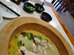 -七采菌园·野生菌石锅鱼(环城北路店)