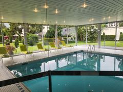 -因特拉肯贝乌里瓦奇大酒店