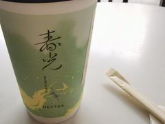 -喜茶(上海打浦桥日月光gelato lab+店)