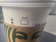 -星巴克臻选(上海中环广场2F店)