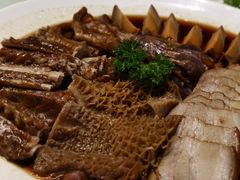 -维园悦谱·海派家常菜(乌鲁木齐南路店)