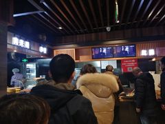 -亮亮面馆(经六路店)
