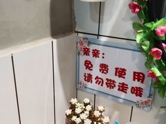 -巴卤社老火锅(财富店)