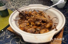 Five-Fingered Mulberry Steamed Chicken with Cordyceps
