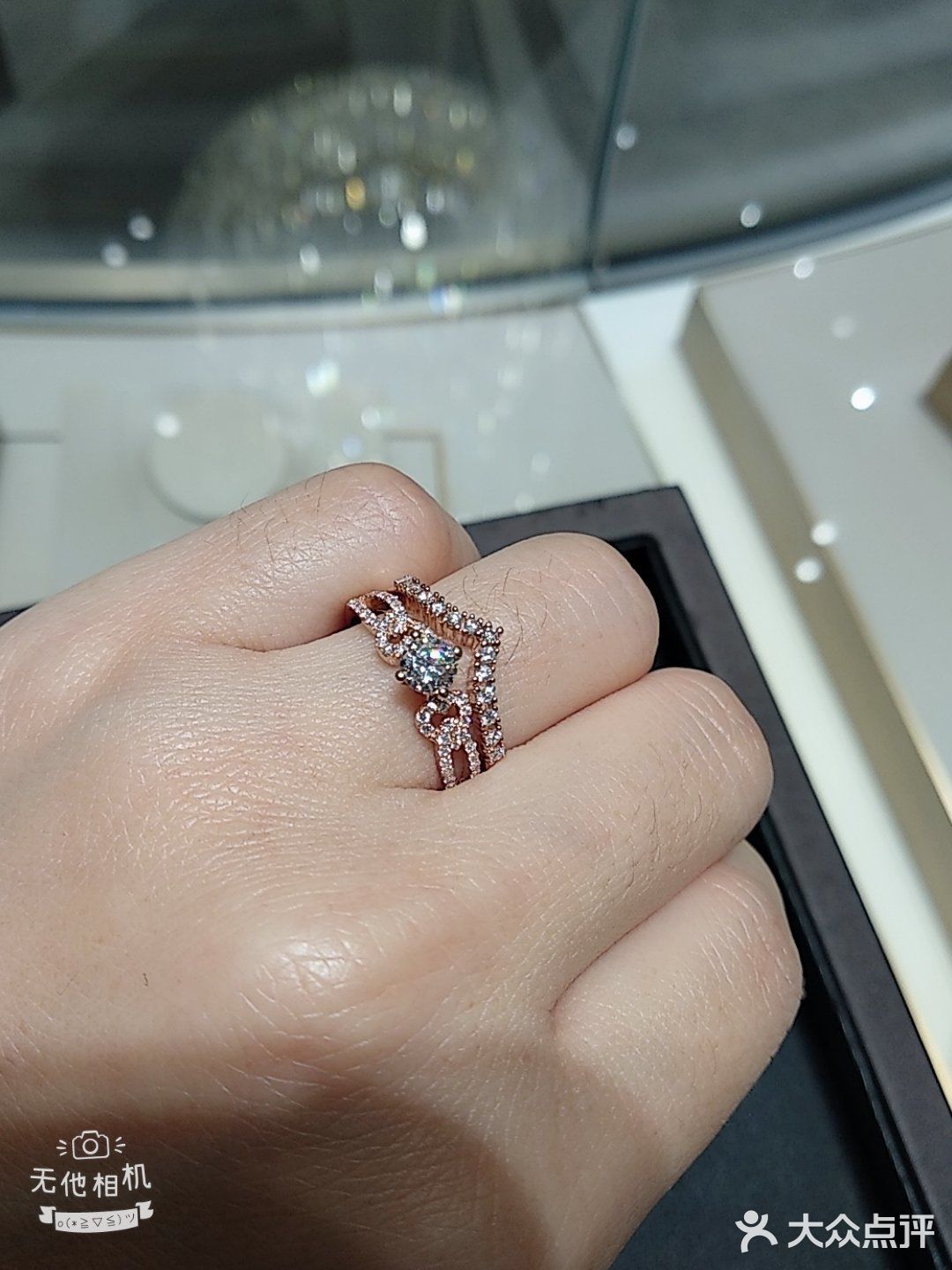 钻戒如果叠戴是一种什么样的感觉