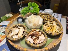 -菌彩云南野生菌火锅(呈贡七彩云南第壹城店)