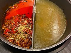 小嫩牛专利T型锅（一锅三吃）-热火朝天鲜切牛肉火锅(南强街巷店)