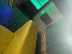 -蓝乐光量贩KTV(浦东禹悦汇店)