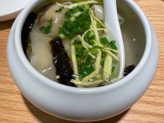 现包清鸡汤鲜虾小馄饨-苏小柳点心·手作小笼包(新街口分院店)