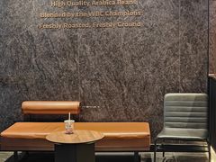 -瑞幸咖啡(大连罗斯福广场一层店)