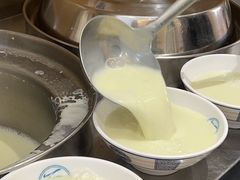 -李与白包子铺(桐梓林店)
