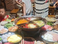 -白乐天毛肚火锅馆(南滨路店)