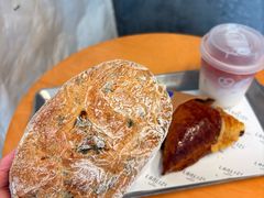 -LANLIZI BAKERY(COSMO店)