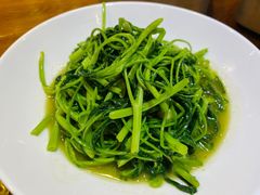 -黄泥岗·地道湖北菜(奥特莱斯店)