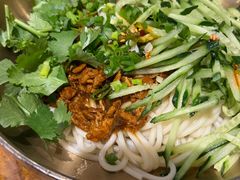 -聚合鑫东北熏酱熟食麻辣面(长阳店)