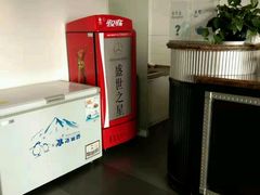 -河北盛世之星奔驰4S店(赵佗公园店)