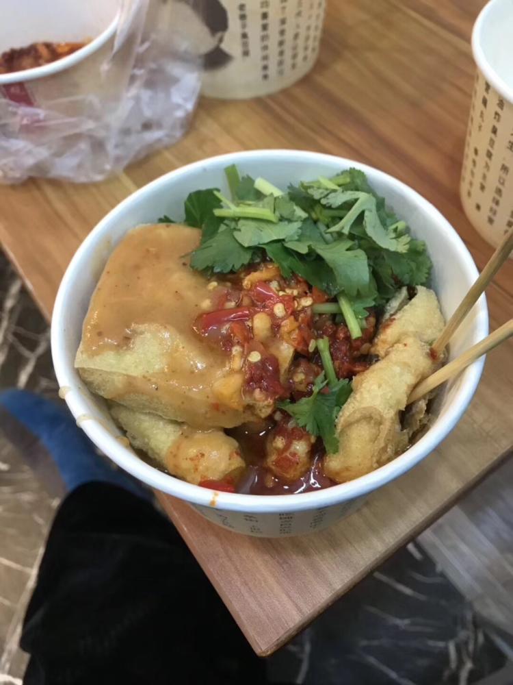 老巷子臭豆腐(百步亭花园路店)