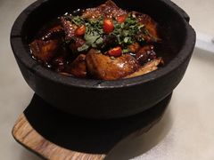傣家石锅焖豆腐-滇越乘象云南餐厅(豆各庄店)