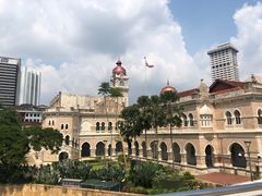 -苏丹阿都沙末大厦