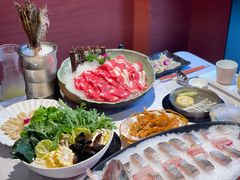 -泓炙颐凤鲜海鲜火锅料理(桐乡店)