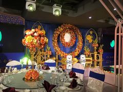 -爱主题婚礼策划  婚车租赁