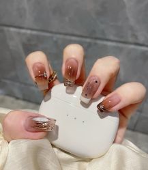-兔猫ToMoreNails美甲美睫