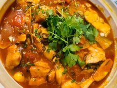 -魏铭鱼头捞饭(晋阳路店)