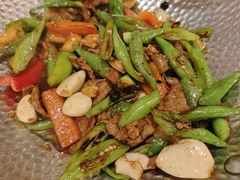 -小菜园新徽菜(宜兴八佰伴店)