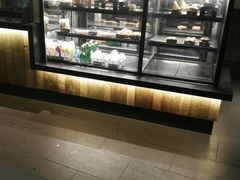 面包甜点陈列柜-星巴克(枣阳路店)