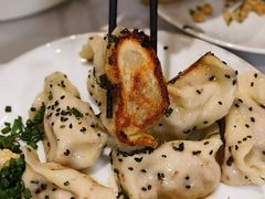 首创臭豆腐锅贴-白家餐厅(徐家汇店)