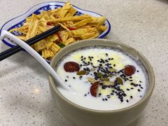 鸡蛋牛奶醪糟-伊祥·敦煌楼