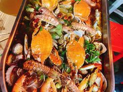 -老东镇啤酒屋海鲜加工·蒸汽海鲜·海鲜烧烤(台东店)