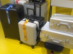 -燕莎奥特莱斯购物中心