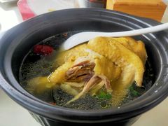 -七的湖·晚芳亭·阳澄湖农家菜·大闸蟹(莲花岛店)